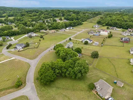 $525,000 | 1399 Standing Stone Circle, Columbia, TN 38401
