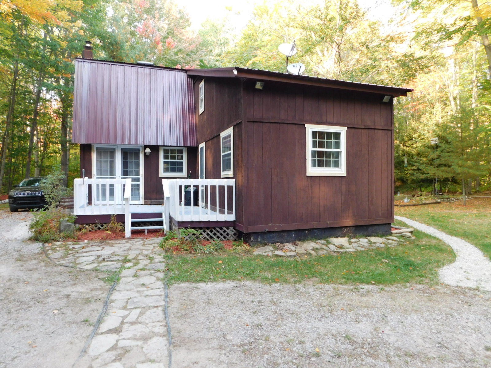 6663 West Beaver Road Grayling, MI 49738 - Photo 3 of 46 Gallery Image 3