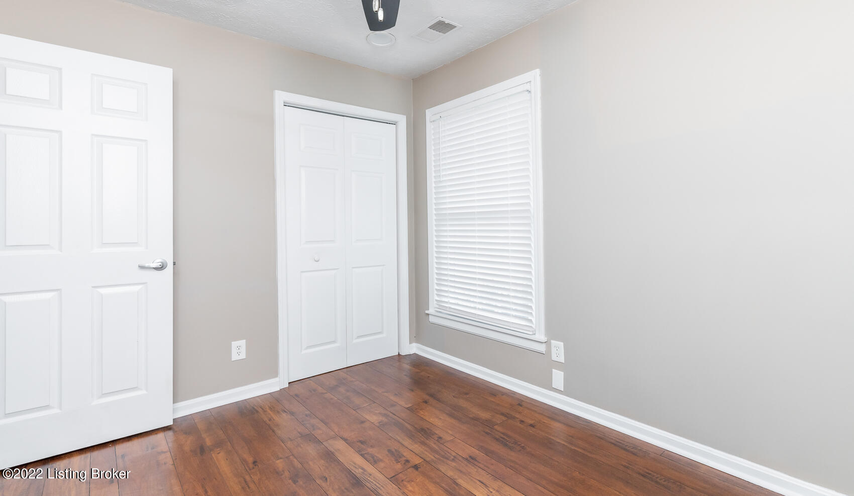 1923 Greenbriar Road Mount Washington, KY 40047 - Photo 20 of 36 MLS-125