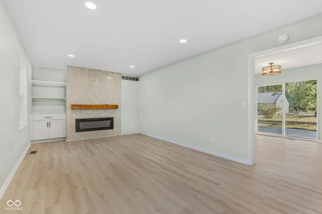 $329,900 | 887 East 300 South, Tipton, IN 46072