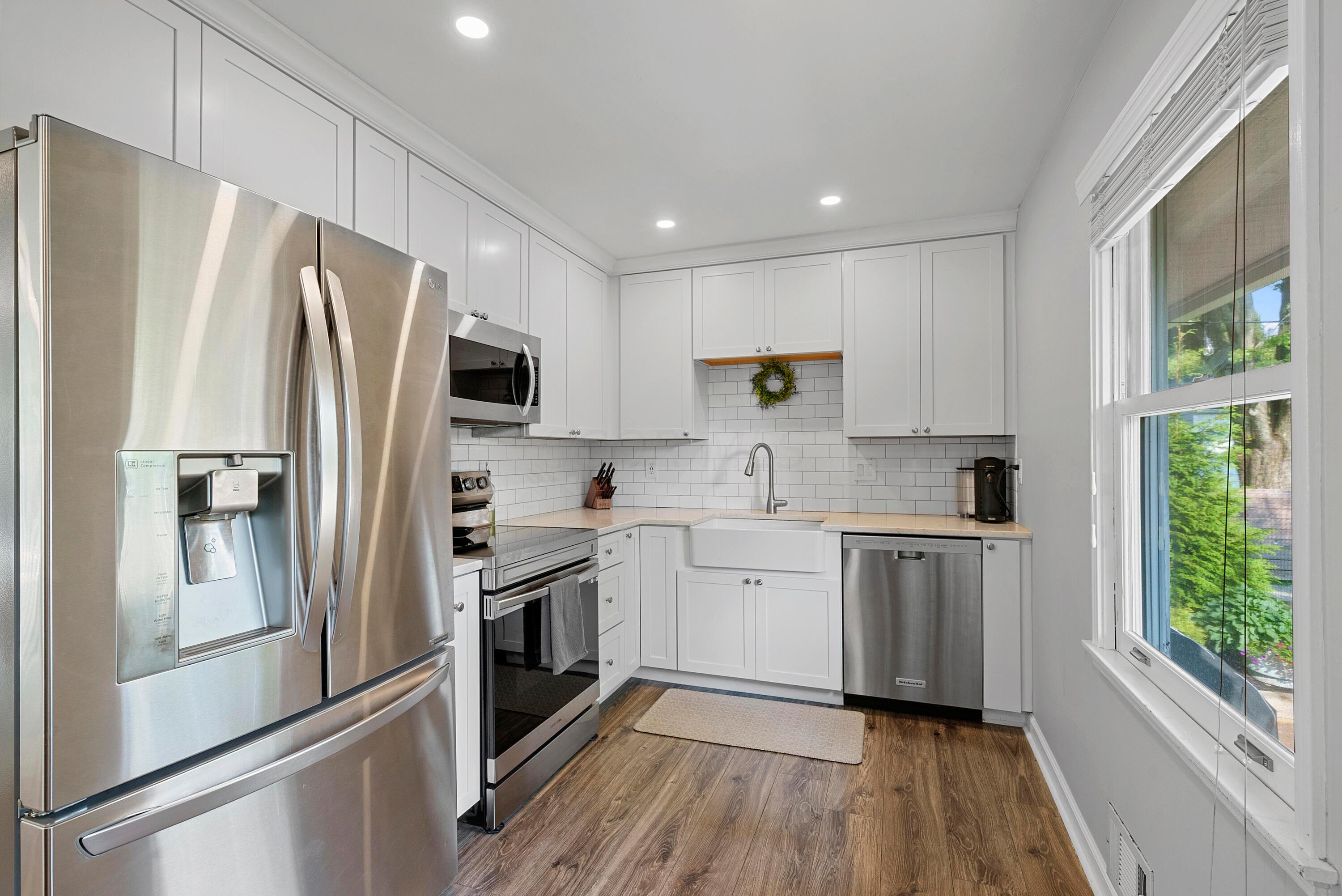2731 Cranford Road Columbus, OH 43221 - Photo 19 of 41 Kitchen