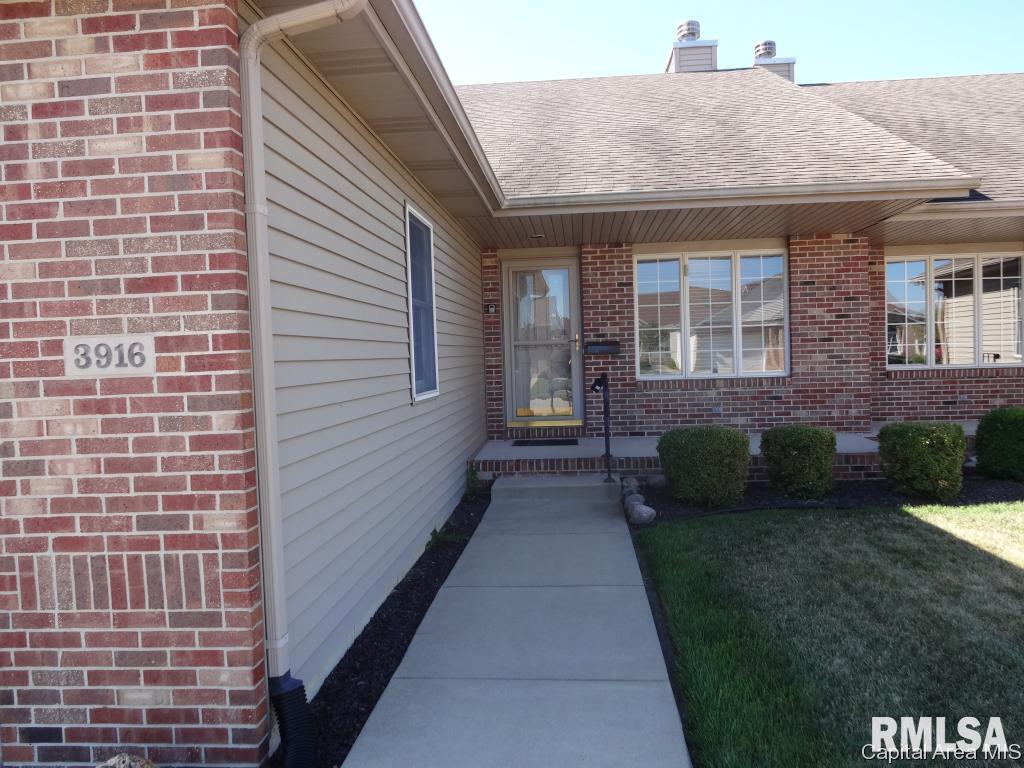 3916 Lear Drive Springfield, IL 62711 - Photo 2 of 33