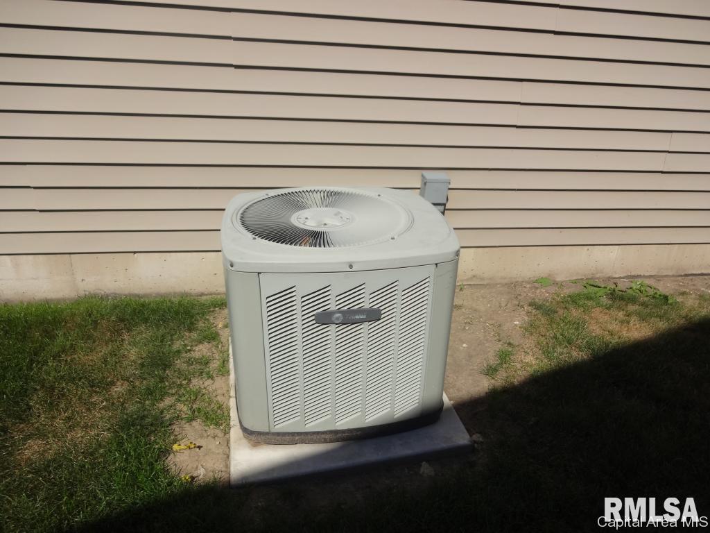 3916 Lear Drive Springfield, IL 62711 - Photo 31 of 33