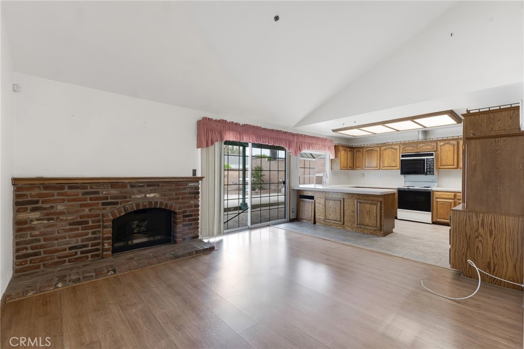 2125 Ecroyd Avenue Simi Valley, CA 93063 - Photo 13 of 23