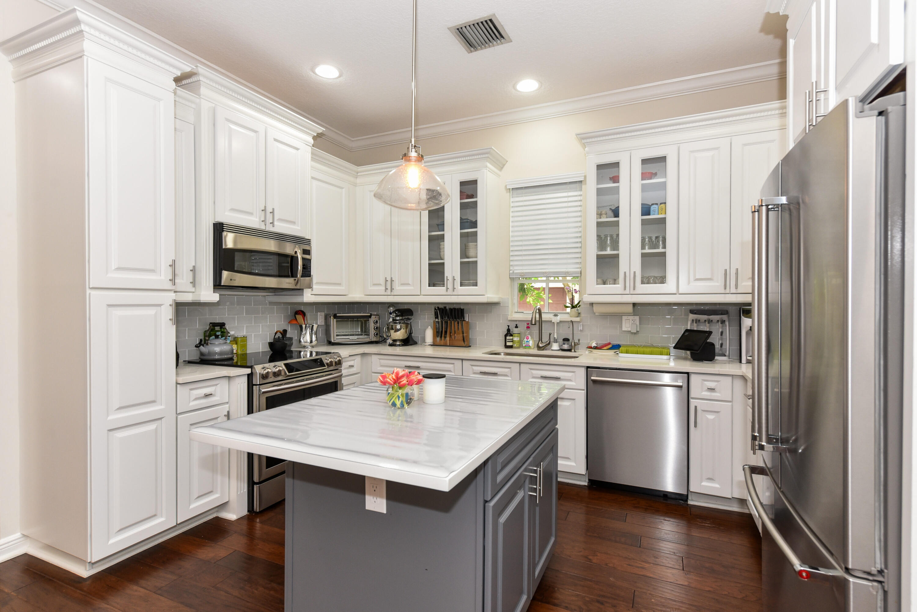 8302 Northwest 8th Terrace Boca Raton, FL 33487 - Photo 16 of 34 8302 NW 8th Terrace Boca Raton-print-016