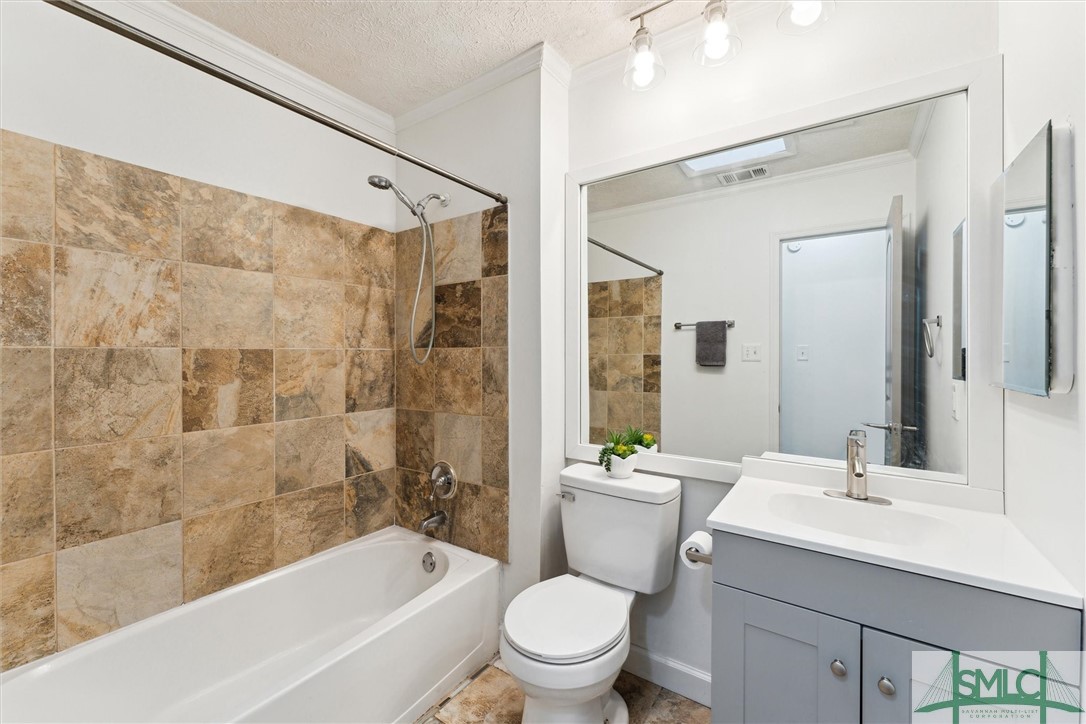 27 Davidson Avenue Savannah, GA 31419 - Photo 28 of 37 Hall Bathroom