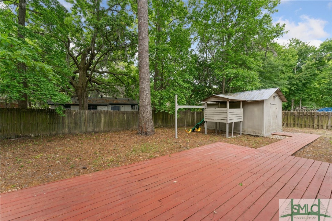 27 Davidson Avenue Savannah, GA 31419 - Photo 34 of 37 Backyard