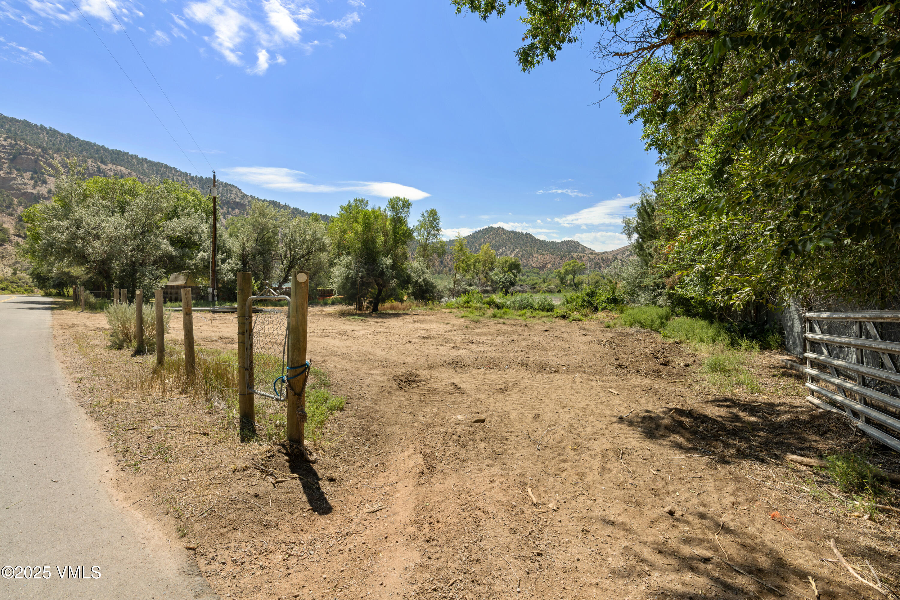 14460 Colorado River Road Gypsum, CO 81637 - Photo 16 of 30 2B9A5927