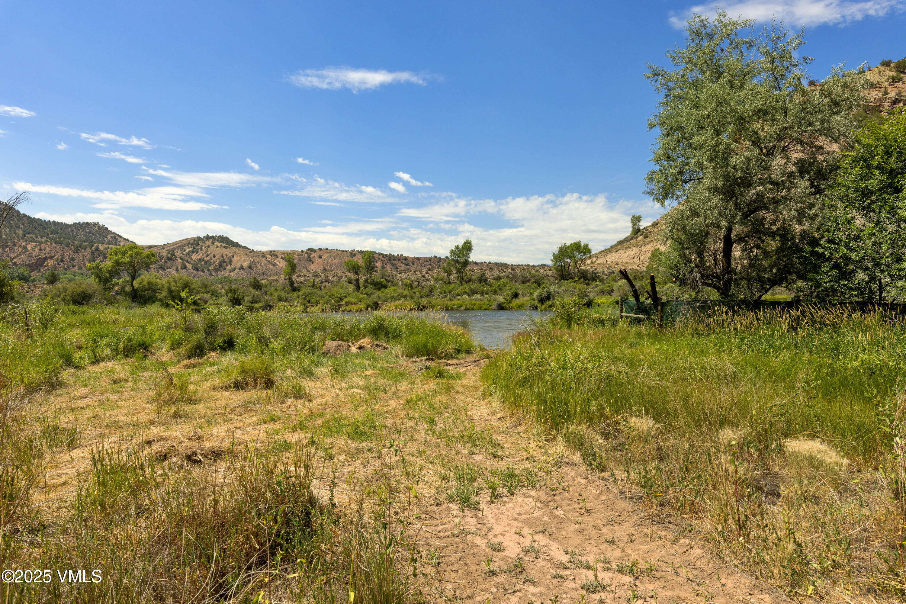 14460 Colorado River Road Gypsum, CO 81637 - Photo 2 of 30 2B9A5939