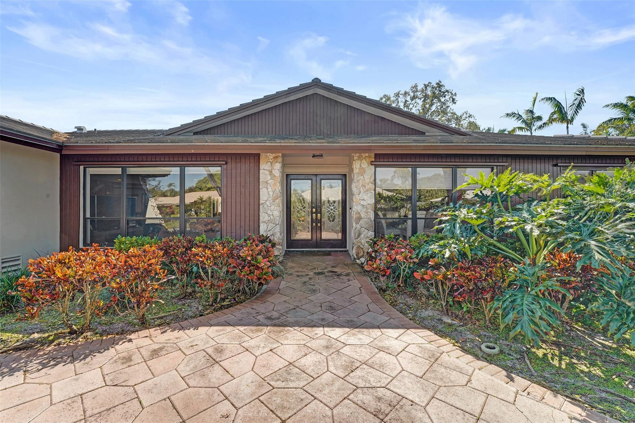 9600 Conchshell Manor Plantation, FL 33324 - Photo 4 of 28 Photo 4