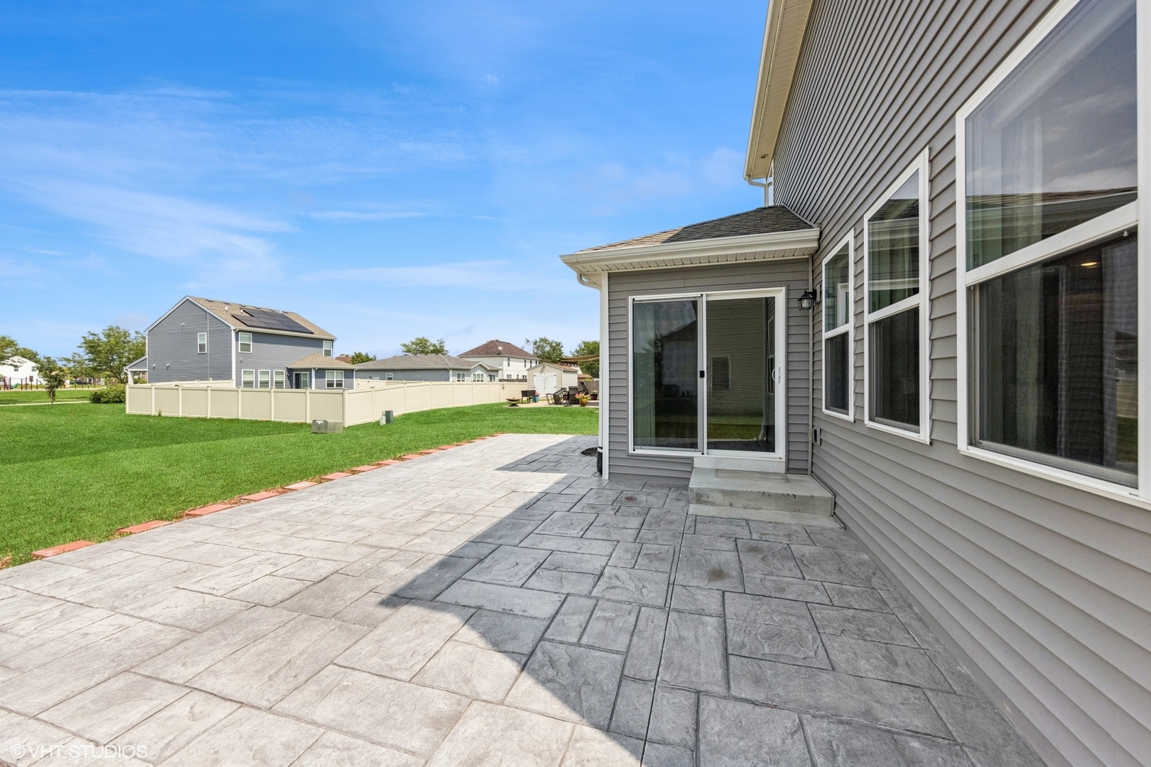 411 Stockton Drive Joliet, IL 60421 - Photo 23 of 29 a view of house with backyard and garden