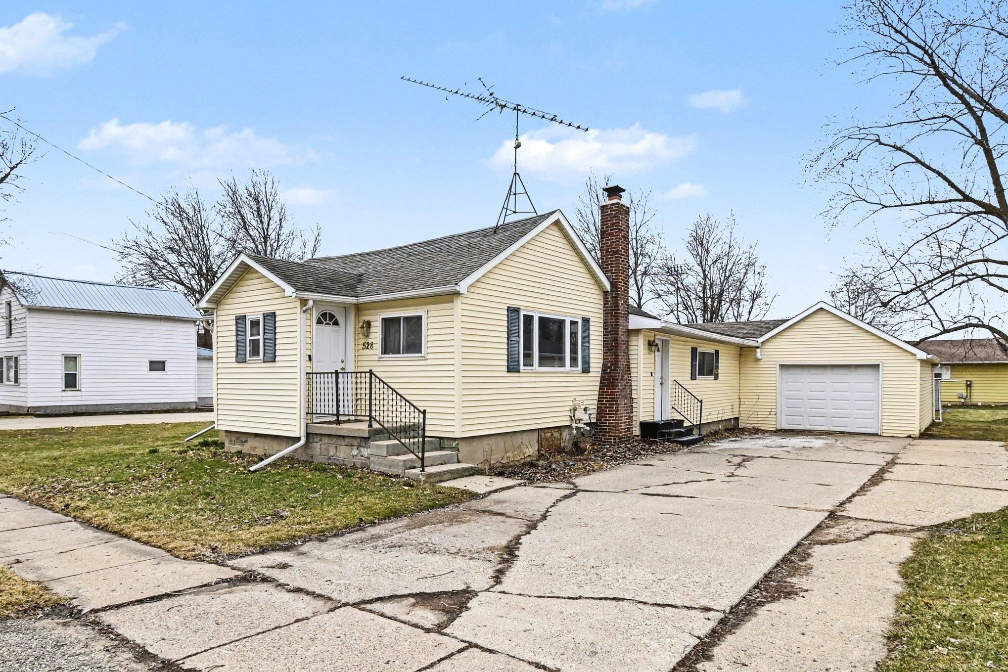 528 South Main Street Fowler, MI 48835 - Photo 3 of 40 Gallery Image 3