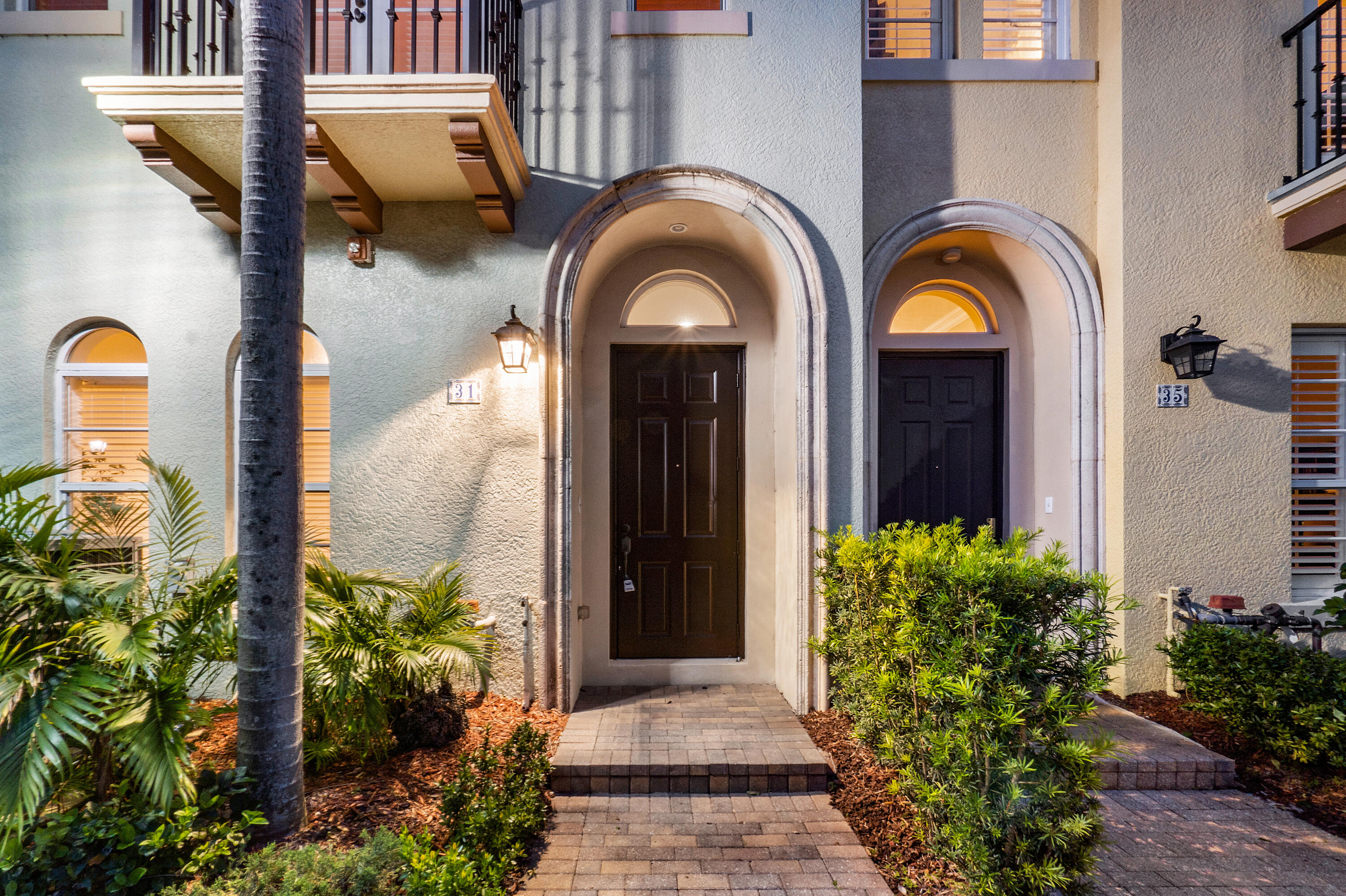 31 Via Floresta Drive Boca Raton, FL 33487 - Photo 8 of 59 051-31ViaFlorestaDrive-BocaRaton-FL-3348