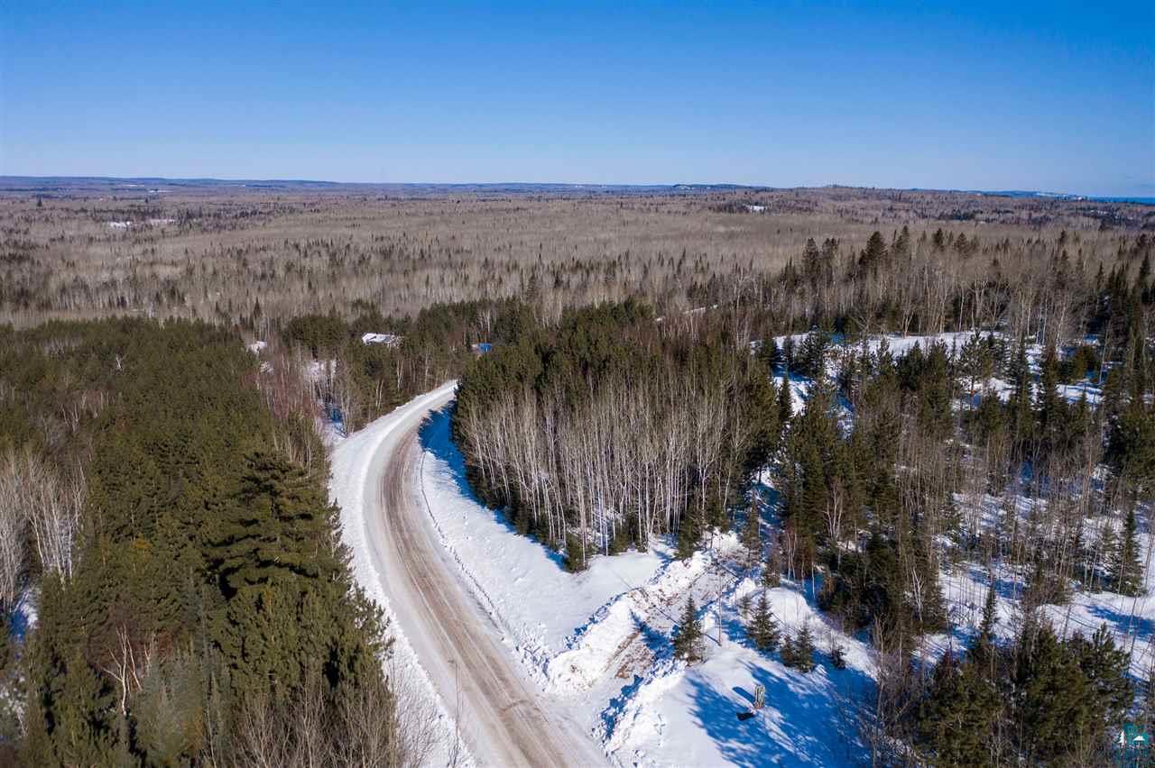 302 Superior Heights Road Two Harbors, MN 55616 - Photo 3 of 26