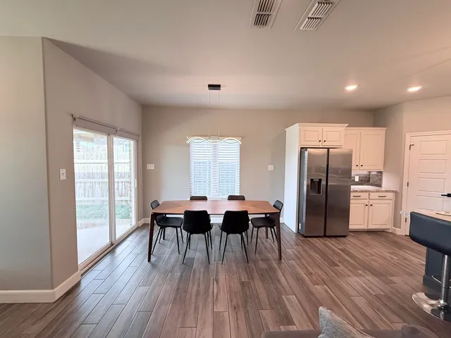 $2,100 | 6955 24th Street, Lubbock, TX 79407