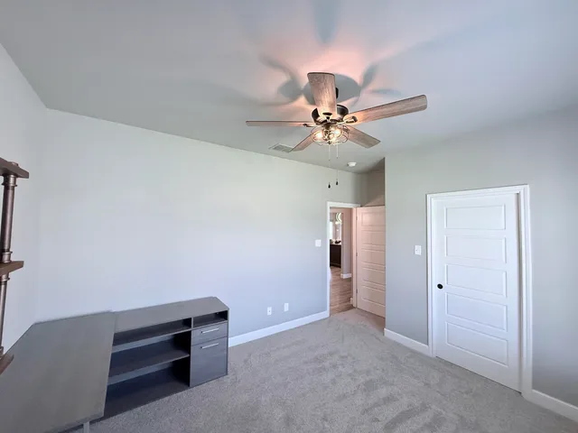 $2,100 | 6955 24th Street, Lubbock, TX 79407