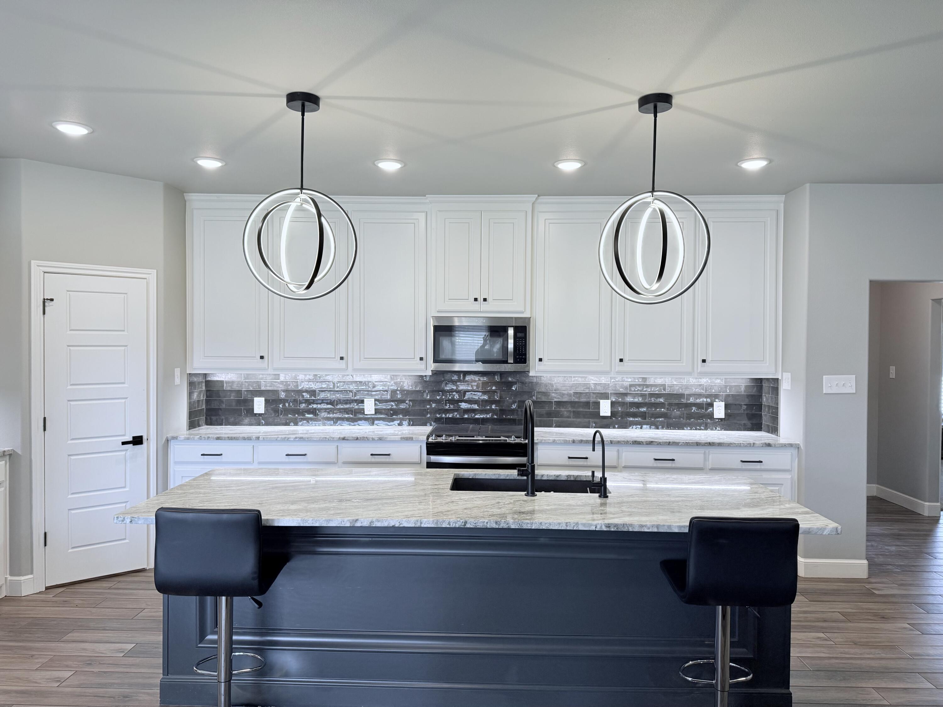 6955 24th Street Lubbock, TX 79407 - Photo 10 of 45 IMG_9667