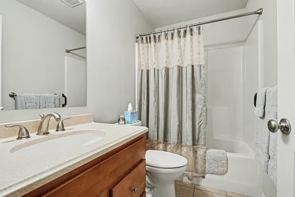 $284,900 | 10475 Hammock Circle, Portage, MI 49024