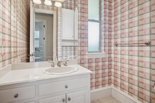 $999,900 | 6613 Crown Forest Drive, Plano, TX 75024