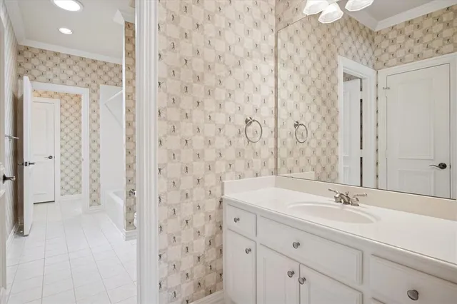 $999,900 | 6613 Crown Forest Drive, Plano, TX 75024