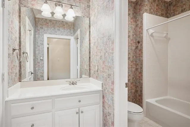 $999,900 | 6613 Crown Forest Drive, Plano, TX 75024