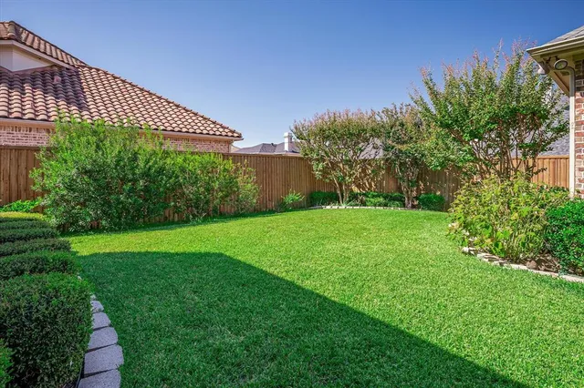 $999,900 | 6613 Crown Forest Drive, Plano, TX 75024