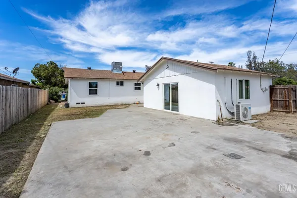 $360,000 | Undisclosed Address, Bakersfield, CA 93307