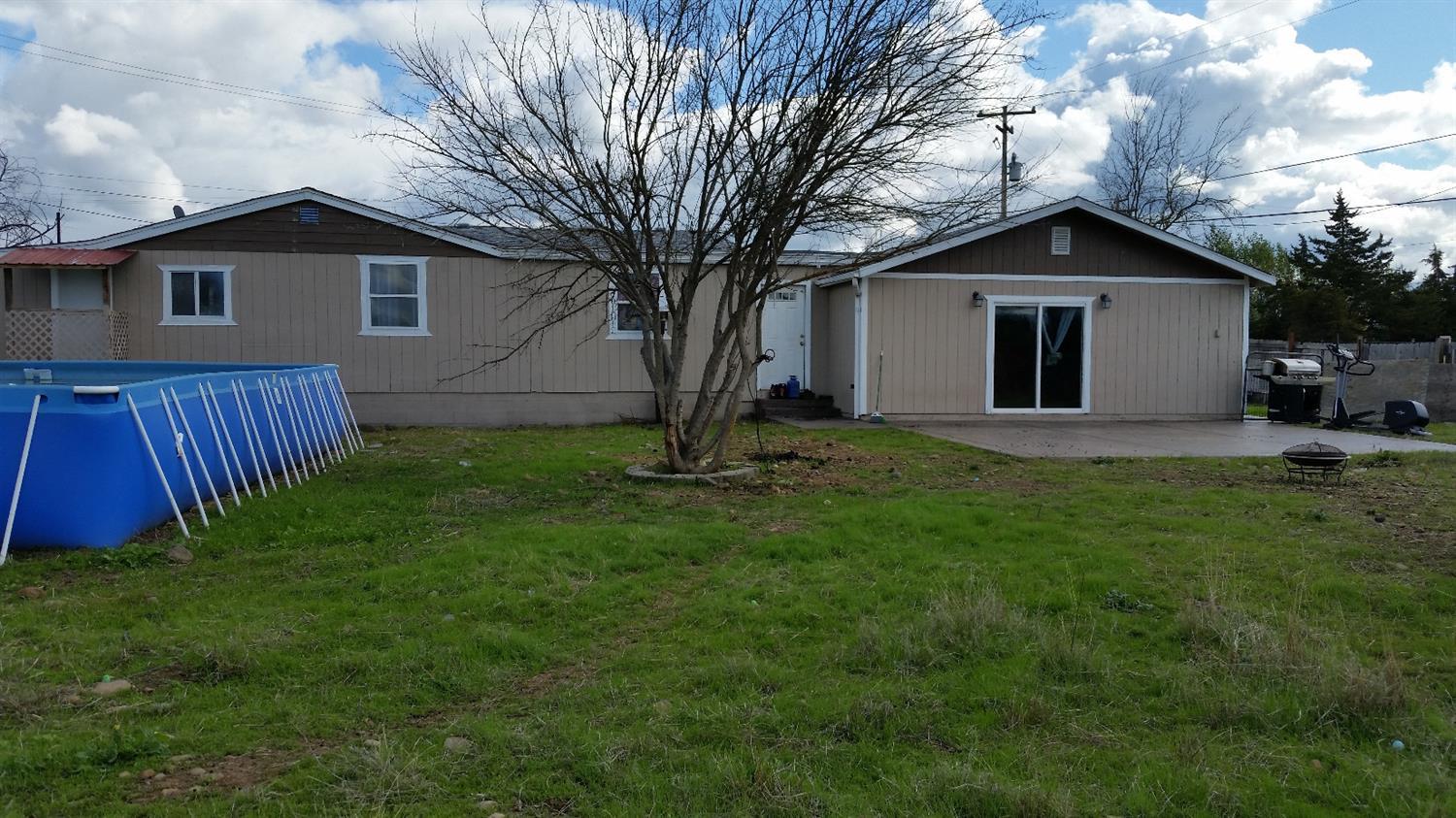 441 Bigham Brown Road White City, OR 97503 - Photo 4 of 27 Rear View