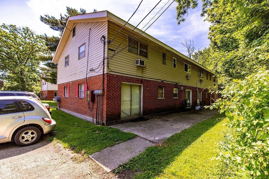 B West Galbraith Road Cincinnati, OH 45231 - Photo 10 of 16