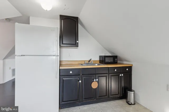 $99,000 | 7208 Bowdoin Avenue, College Park, MD 20740