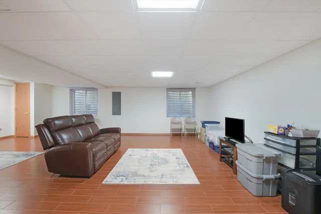 $349,900 | 6963 Margarets Courtyard, Tinley Park, IL 60477