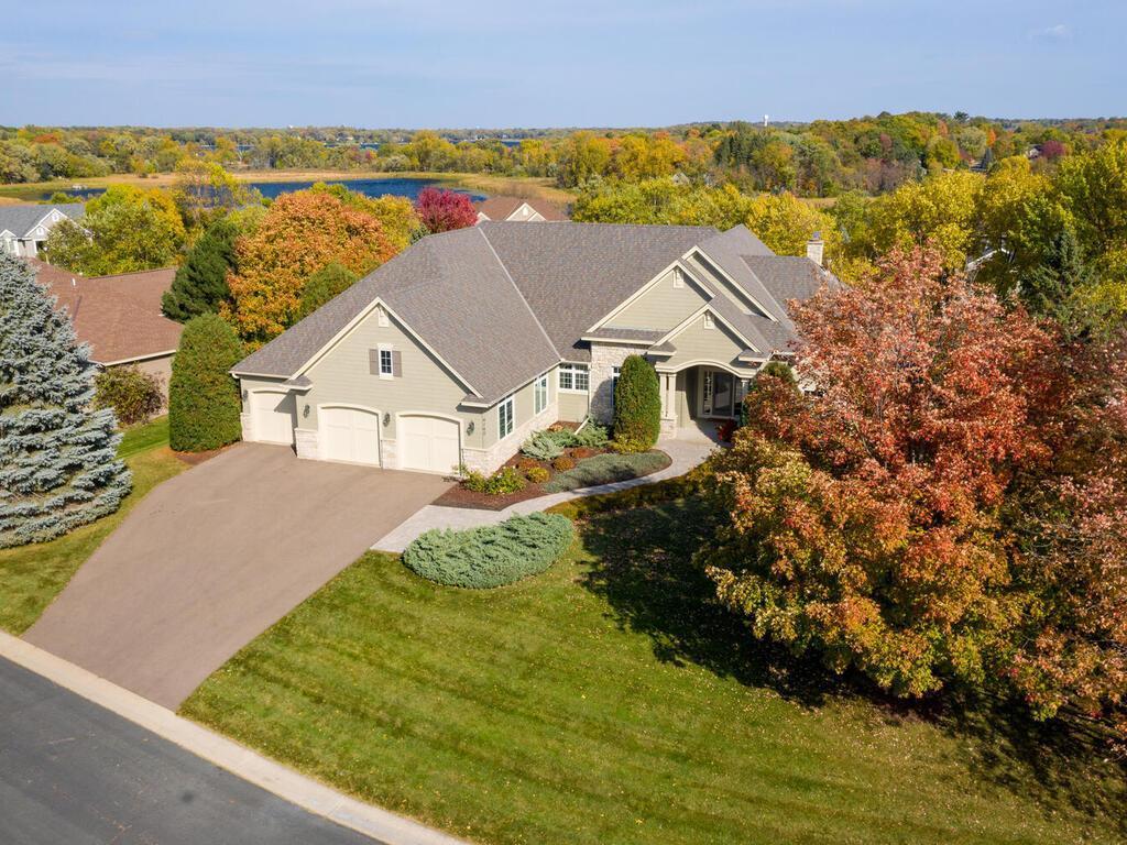 4165 Lakeridge Road Chanhassen, MN 55331 - Photo 2 of 43 Gallery Image 2