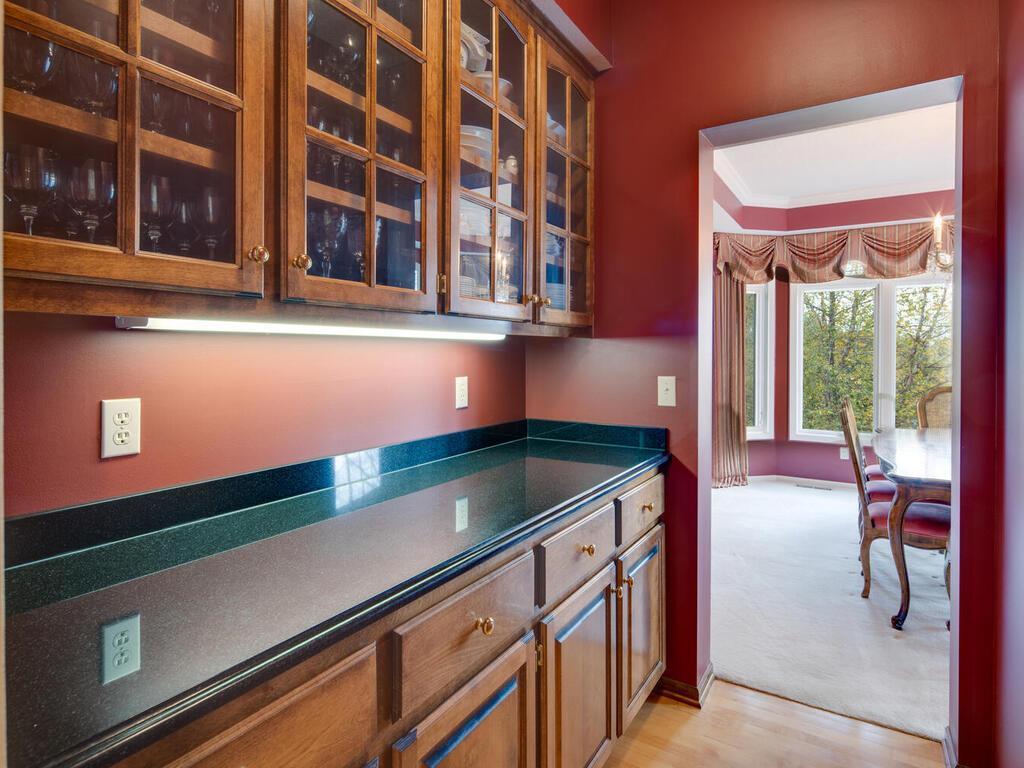 4165 Lakeridge Road Chanhassen, MN 55331 - Photo 14 of 43 Gallery Image 14