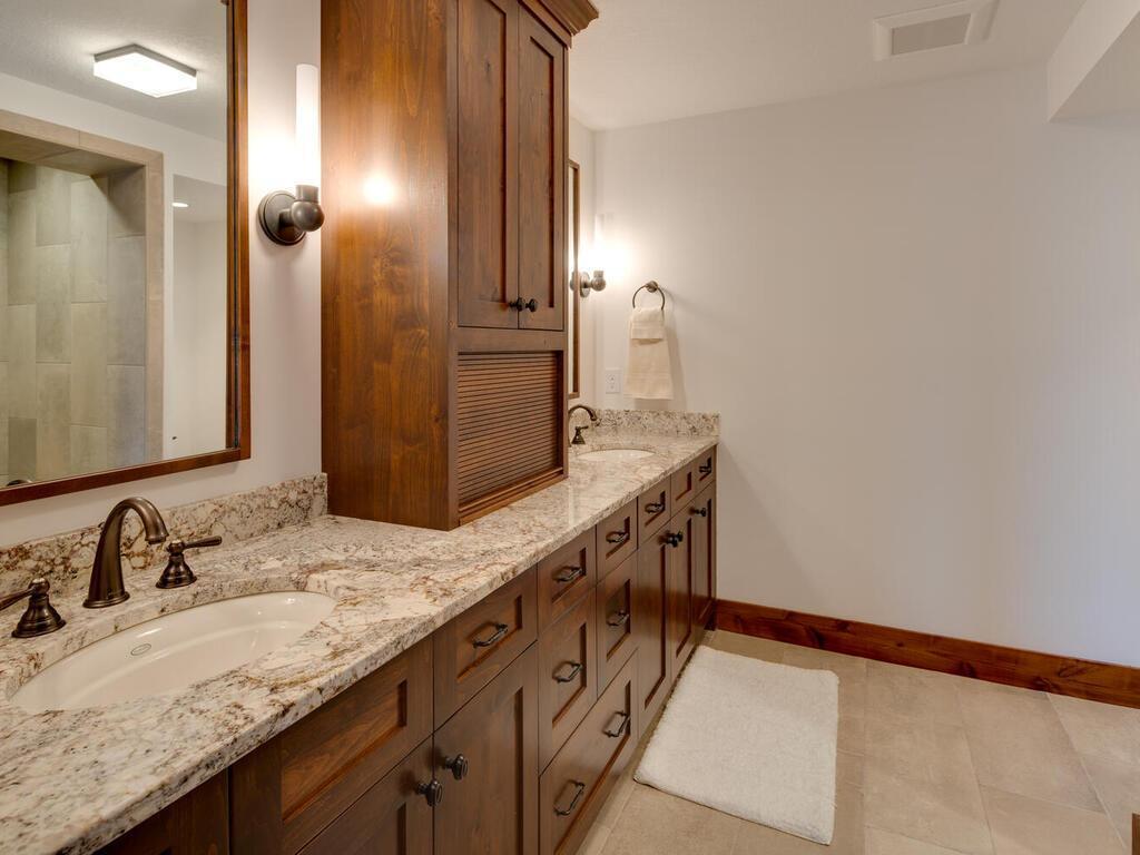 4165 Lakeridge Road Chanhassen, MN 55331 - Photo 36 of 43 Gallery Image 36