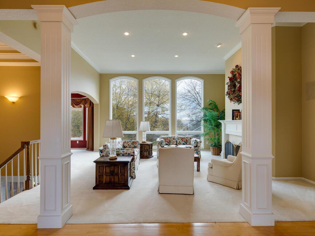 4165 Lakeridge Road Chanhassen, MN 55331 - Photo 7 of 43 Gallery Image 7