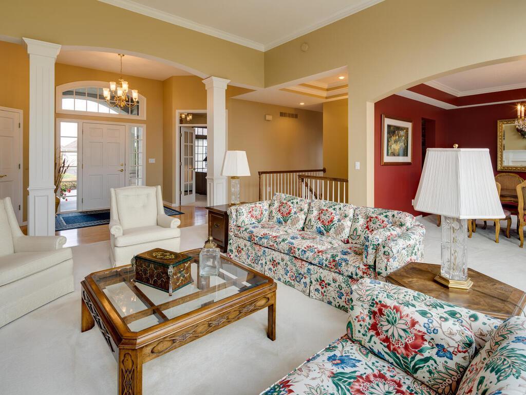 4165 Lakeridge Road Chanhassen, MN 55331 - Photo 10 of 43 Gallery Image 10