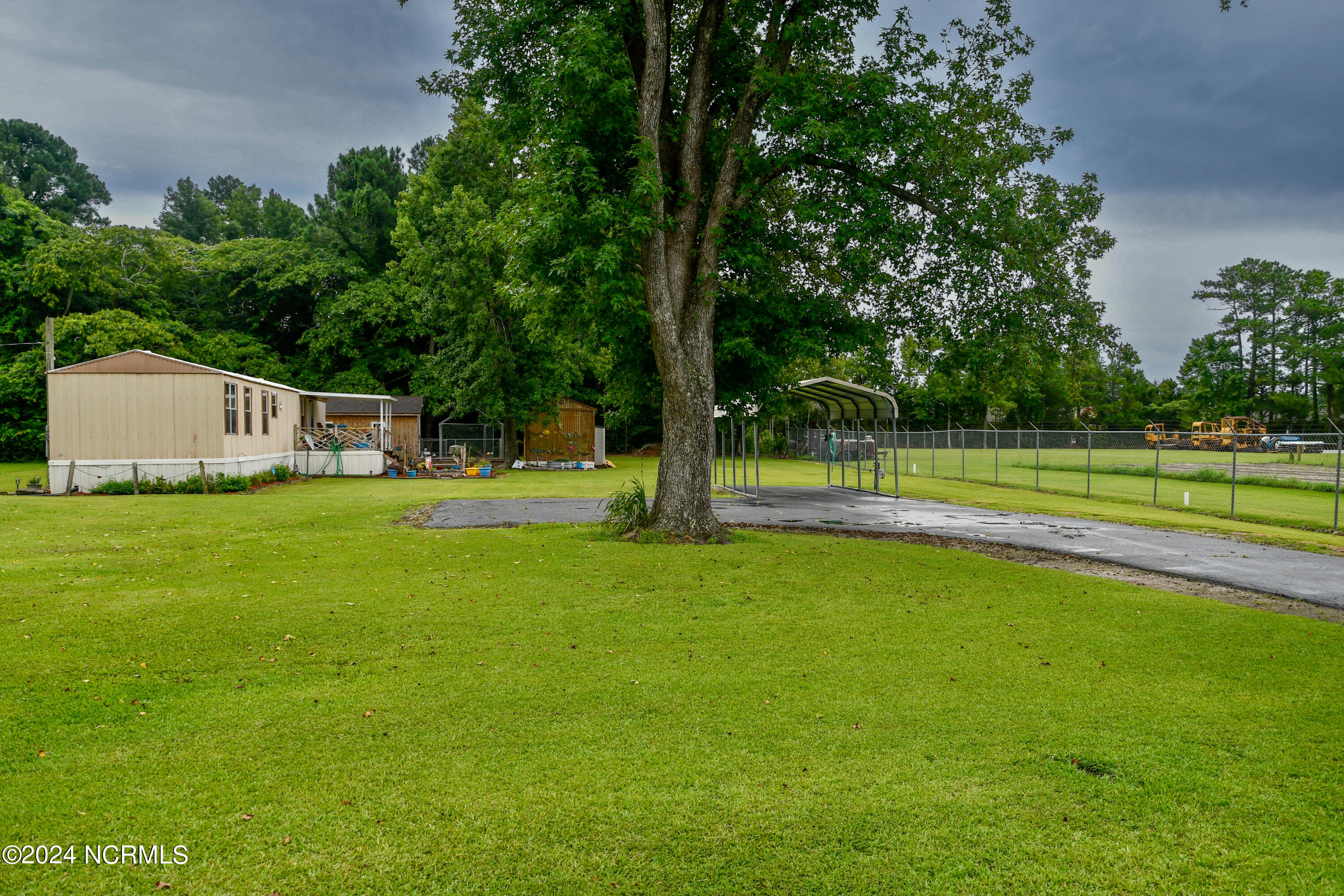 171 Richard Riggs Road Swansboro, NC 28584 - Photo 5 of 26 _DSC1554