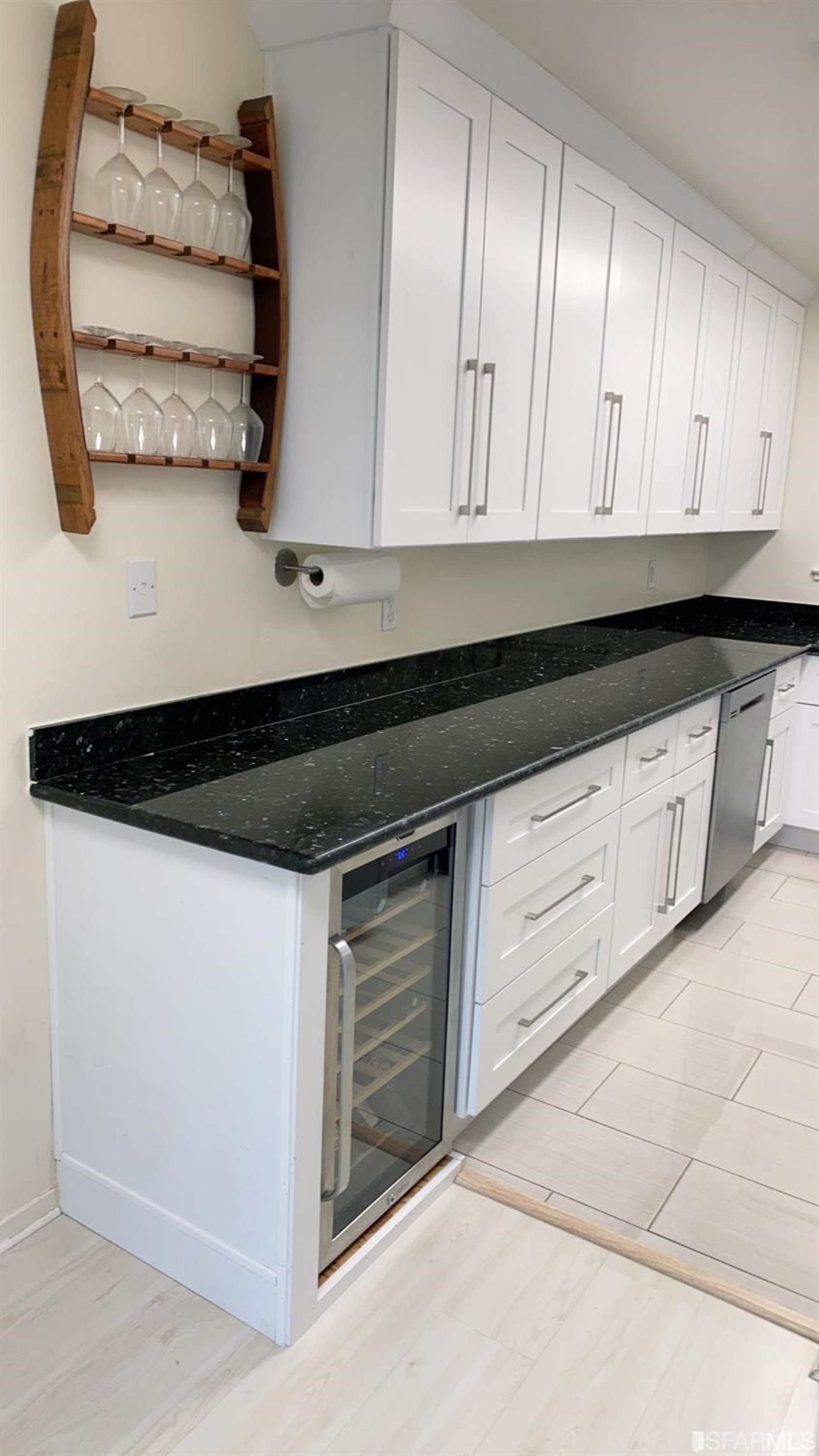 420 Camelback Road Pleasant Hill, CA 94523 - Photo 5 of 32 a close view of a utility room with washer and dryer