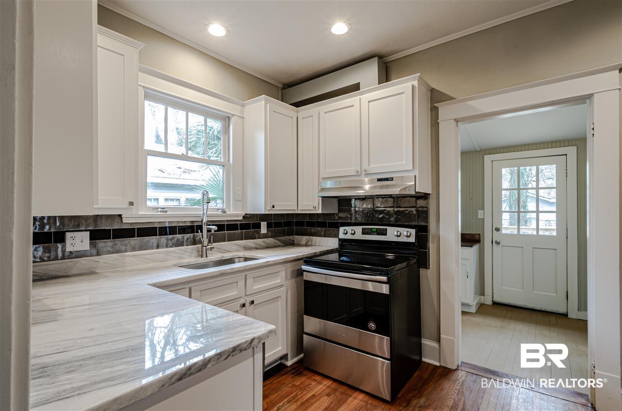 157 Houstreeton Street Mobile, AL 36606 - Photo 23 of 40
