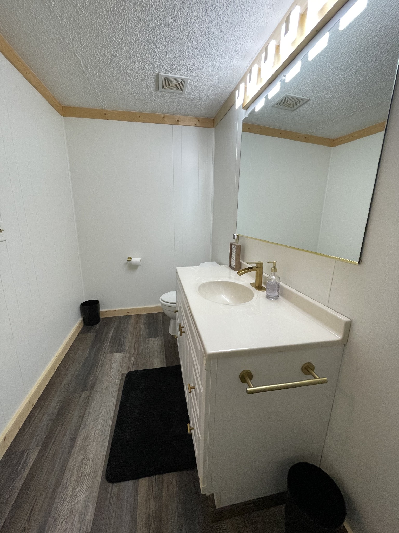 4875 Dollar Road Buena Vista, TN 38318 - Photo 15 of 29 a utility room with dryer and washer