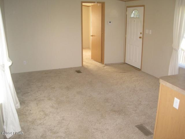 85 St Moritz Drive Newfoundland, PA 18445 - Photo 4 of 21