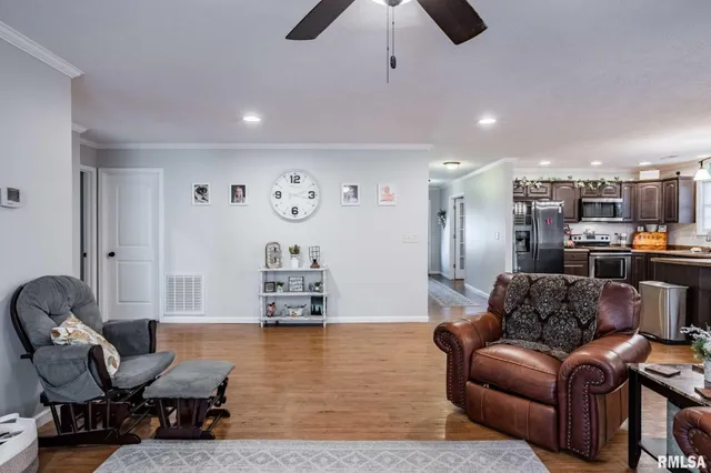 $269,000 | 307 Noah Lane, Carterville, IL 62918