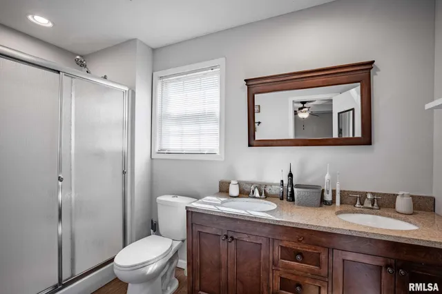 $269,000 | 307 Noah Lane, Carterville, IL 62918