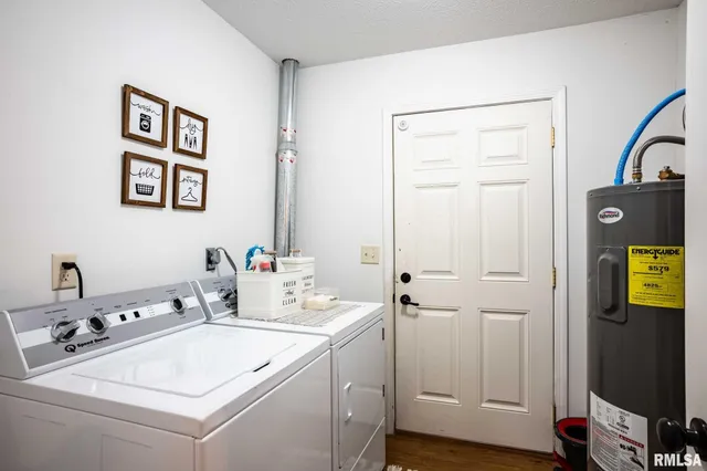 $269,000 | 307 Noah Lane, Carterville, IL 62918