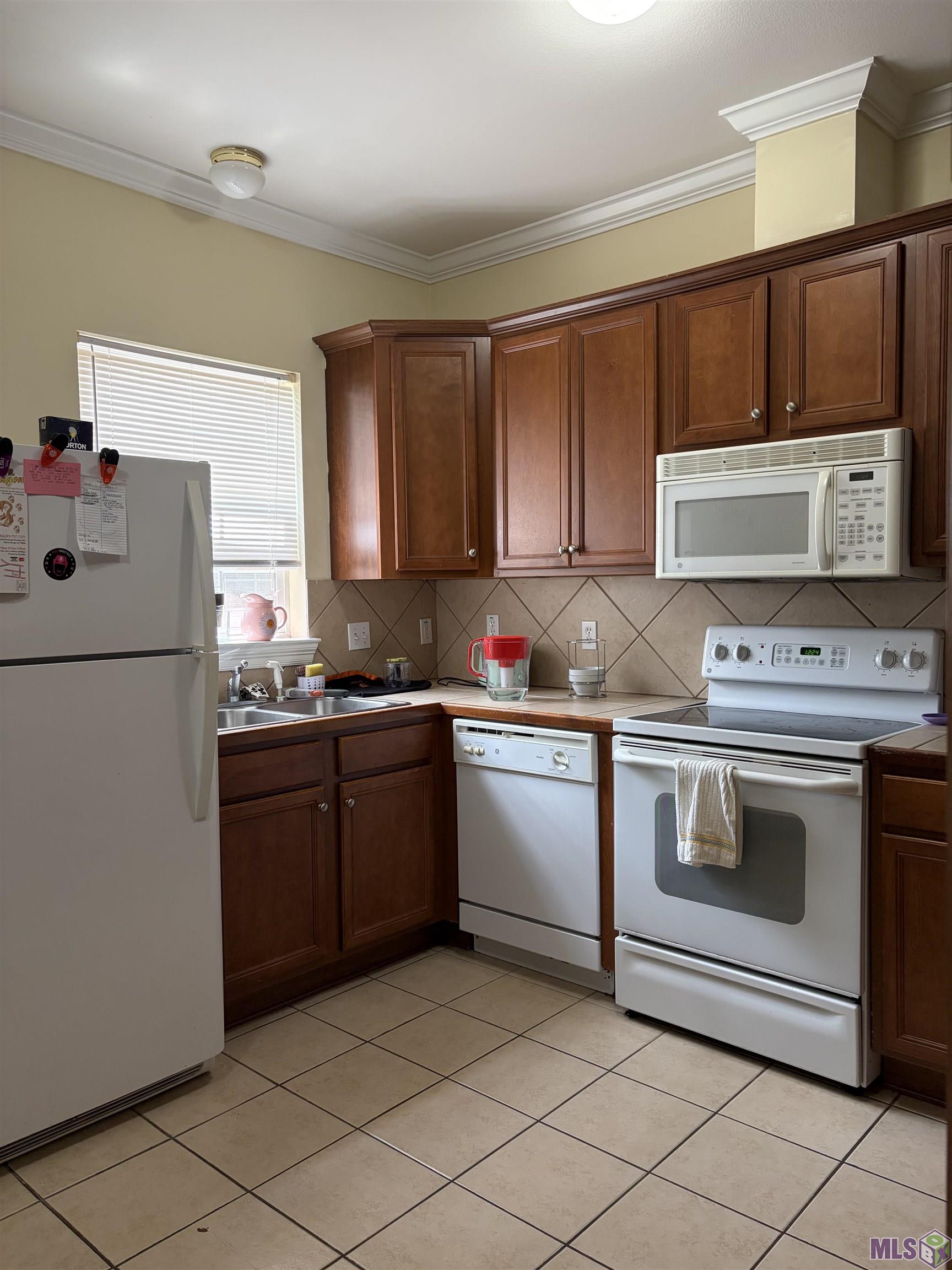 315 West Parker Boulevard, Unit 2 Baton Rouge, LA 70808 - Photo 2 of 7