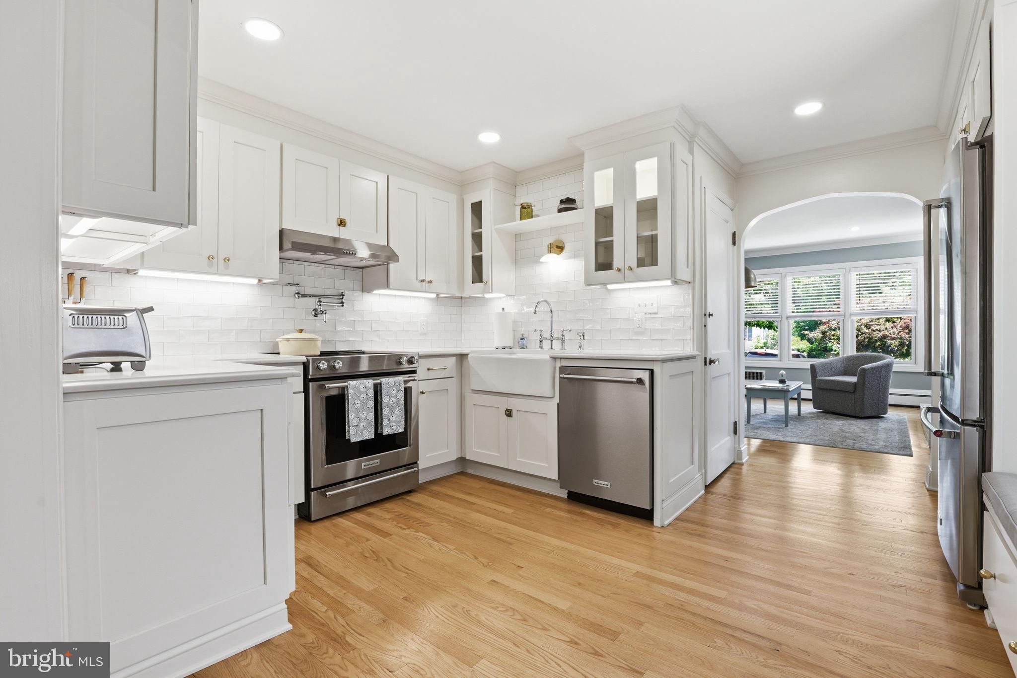 443 Schley Road Annapolis, MD 21401 - Photo 6 of 39 Wonderfully remodeled kitchen