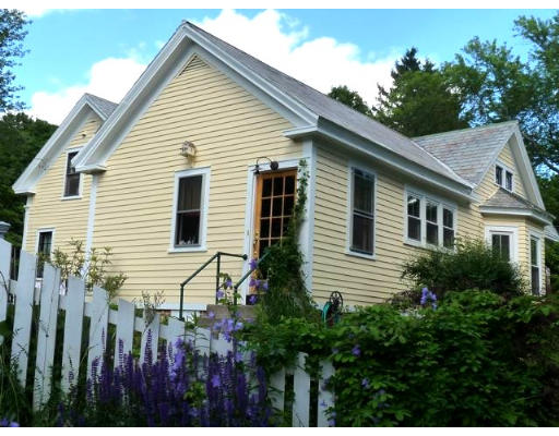 156 Montague Road Amherst, MA 01002 - Photo 1 of 14
