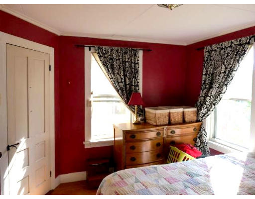 156 Montague Road Amherst, MA 01002 - Photo 11 of 14