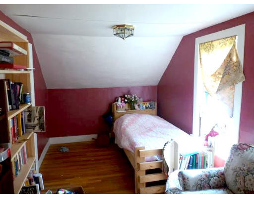 156 Montague Road Amherst, MA 01002 - Photo 12 of 14