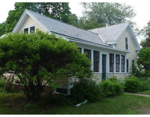 156 Montague Road Amherst, MA 01002 - Photo 2 of 14